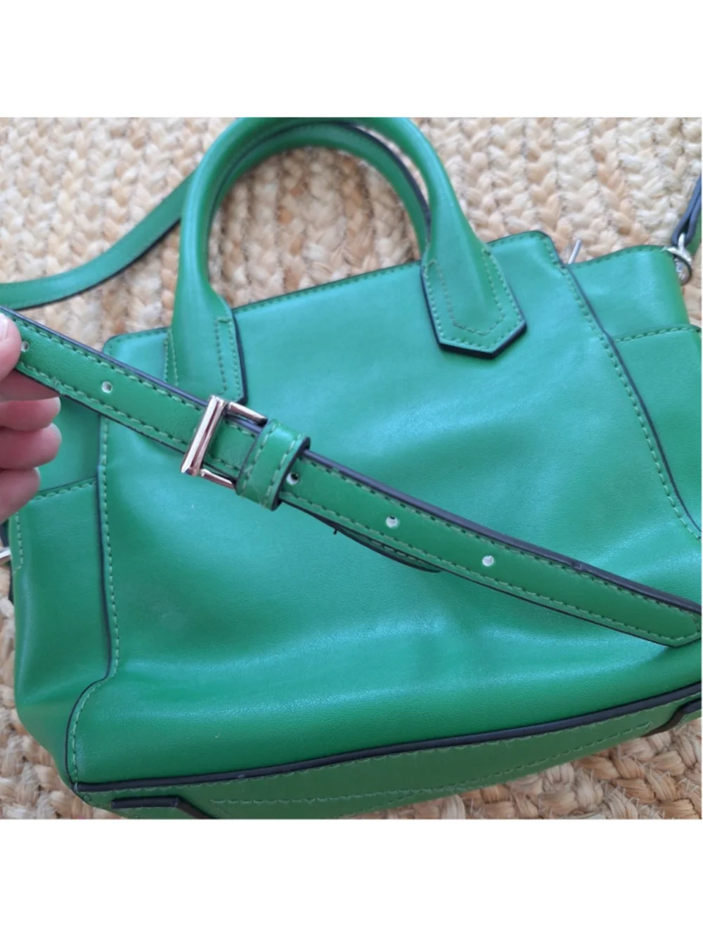 REED Satchel Purse Bag Kelly Green Double Handles Zip Closure Shoulder Strap